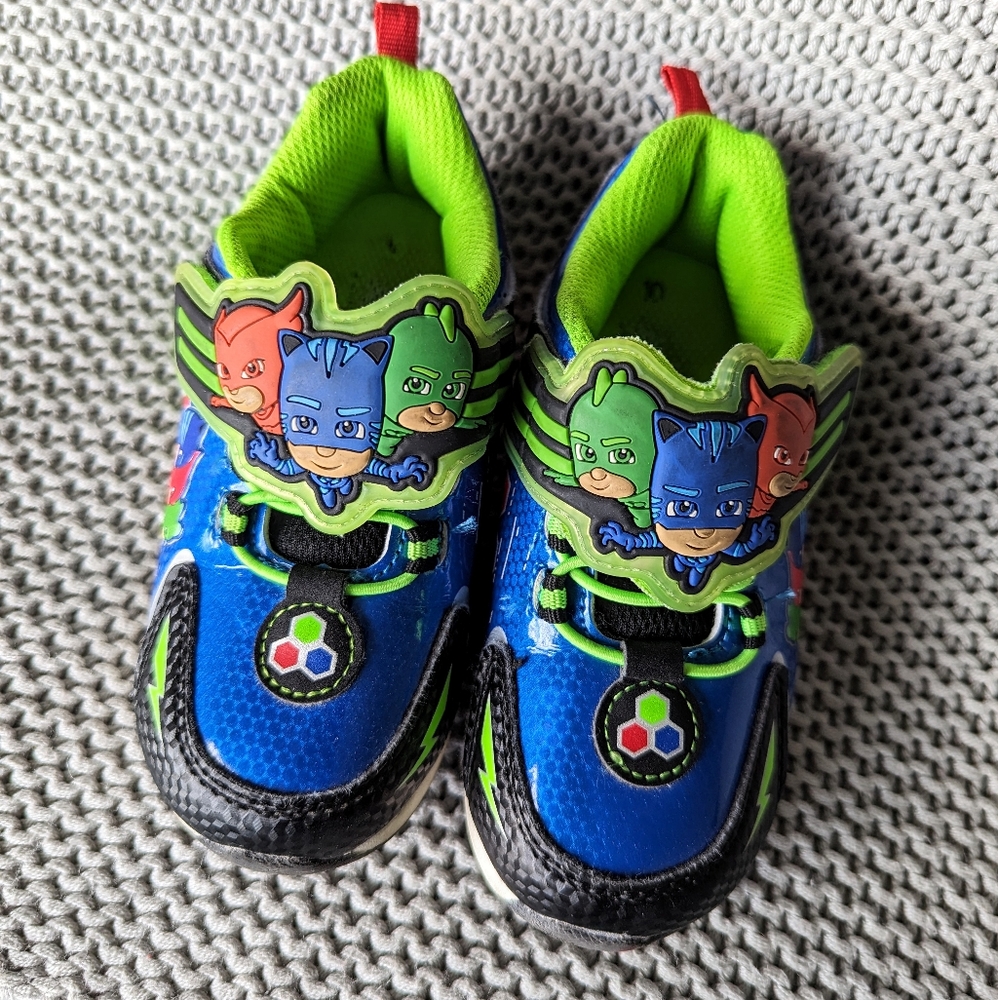PJ Masks Light Up Sneakers